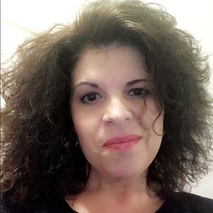 Meet your Posher, Sheila